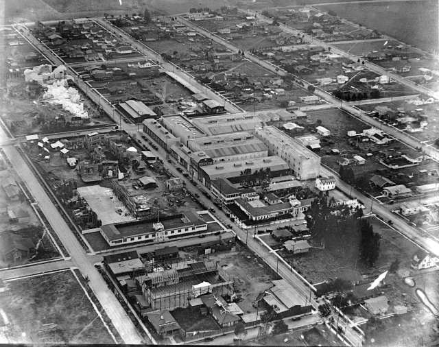 2FullStdio JPG small